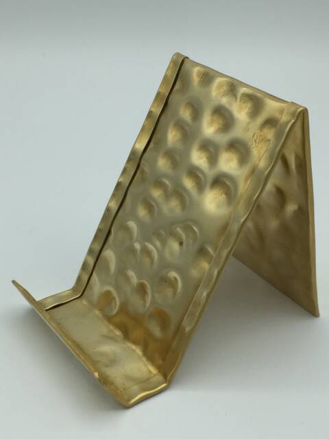 Hammered Brass Business Card Holder - Stylish Vertical Desk Accessory For Professionals & Office Gifts - image 1