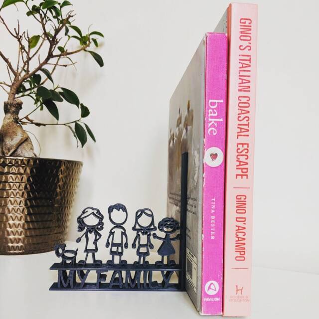 stick Family Bookend, Figure Family, Personalised Your Name Gift For Mum - image 1