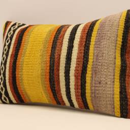 Vintage Turkish Kilim Lumbar Pillow Cover, Wool Accent Throw - 12x20 In - thumbnail 3