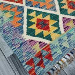Traditional Kilim Rug, Handmade Artisan Afghan Turkish Scandinavian Navajo Bohemian Wool Flatweave Multicolour Rug 116x80 cm - thumbnail 2