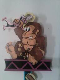Hand Painted Donkey Kong Arcade Classic Children's Pendulum Clock - thumbnail 2