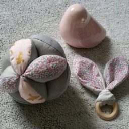 Montessori-style Grasping Ball With Bells in Liberty ??lo??se & Bird Motif - Personalizable Your Little One's First Name - thumbnail 3