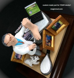 Personalized Podiatrist's Gift Figurine - Custom Made Foot Doctor Statue Podiatrist Graduation Gift Podiatry Surgeon's - thumbnail 1