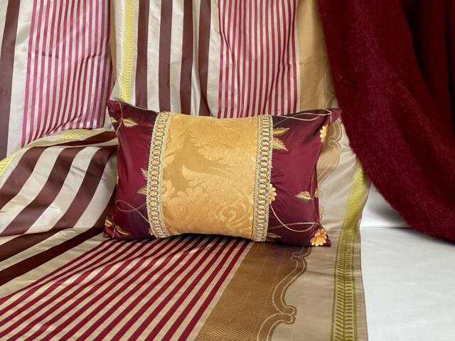 "Robert Allen Silk Pillow Cover Burgundy Red Gold Embroidered, 18""x 12" - image 1
