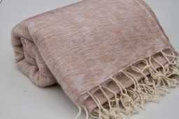 Hand-Loomed Yak Wool Blanket Soft Beige Meditation Shawl - thumbnail 1