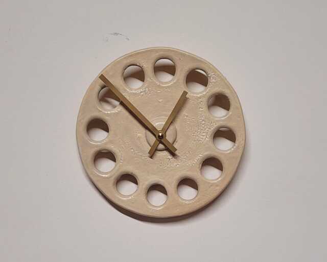 Round Cream Glazed Stoneware Ceramic Minimalist Wall Clock 20 cm Diam Quartz Battery Movement - image 1