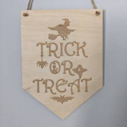 Trick Or Treat Sign - Halloween Wall Decoration Decor Decorations Wooden - thumbnail 3