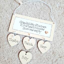 Personalised Grandchildren Wooden Gift Plaque. Grandparents Family Home Hanging Sign - thumbnail 2