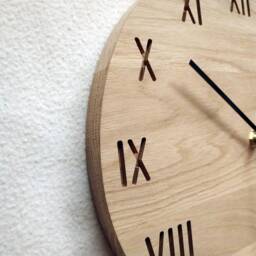 Oak Wood Roman Numeral Wall Clock 28cm - thumbnail 2