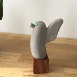 Concrete & Oak Bird Sculpture - Handmade Figurine Art Home Decor - thumbnail 2