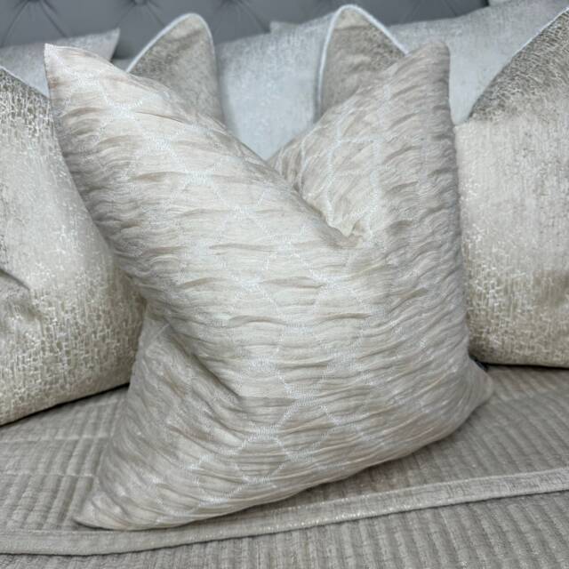 Decorative Cushion Cover Throw Pillow in Cream- Textured Designer Fabric - Clarke &/Size 16 - image 1