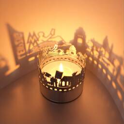 Leipzig Skyline Shadow Play Mesmerizing Candle Attachment - Perfect Souvenir For Fans Create Stunning Room D??cor & Show - thumbnail 3