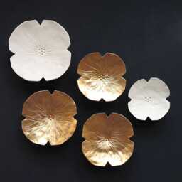 Handmade Porcelain Flower Wall Art, Gold & White Ceramic Sculpture, Set Of 5 - thumbnail 1