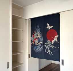 Dragon Noren Curtain, Blue Crane Doorstep , Dragon Wall Decoration, Kendo Noren, Martial Arts Doorway, Order Made Japan - thumbnail 1