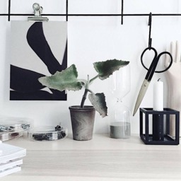 Black Wire Wall Grid + Shelf, Free Clips, Hooks, Mesh Memo Board, Notice Metal Grid, Moodboard 49cm.x84cm - thumbnail 2