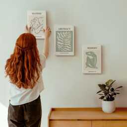 Canvas Set Of 3 - Stylish Paintings in Shades Green With Figures & Leaves, Wall Art Canvas, Artwork Decor - thumbnail 3