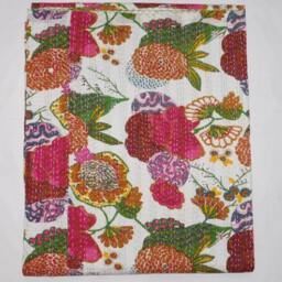 Handmade Tropical Print Kantha Quilt Lightweight Cotton Bedspread - thumbnail 3