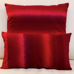 Handmade Ombre Pattern 18x18 Throw Pillow Cover Red Fuchsia Gradient, Finnish Design - thumbnail 3