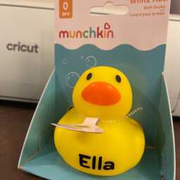 Personalized Rubber Ducky Baby Bath Toy With Heat Sensor Personalised - thumbnail 4