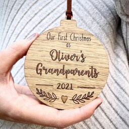 Personalised Wooden Grandparents Bauble/First Christmas Decoration Tree Home New Baby Family - thumbnail 3