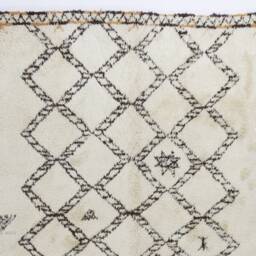 Handmade Beni Ourain Rug Moroccan Berber Wool Rug With Brown Diamonds - thumbnail 3