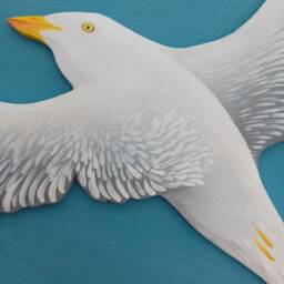 Flock Of Wooden Painted Seagulls White Flying Hanging Bird Wall Art Coastal Beach & Nautical Decor Installation Gift Sculpture - thumbnail 3