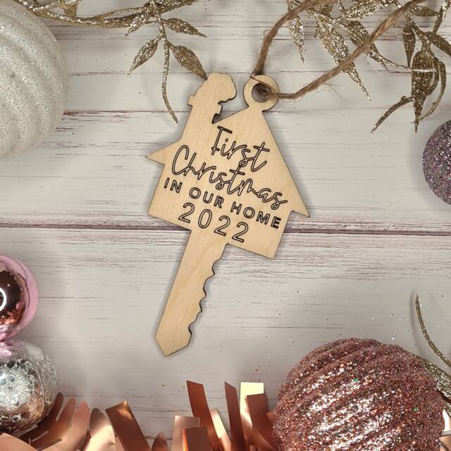 Personalised 2025 New Home Key Christmas Tree Bauble Decoration Ornament ~ Wooden Xmas Gift - image 1
