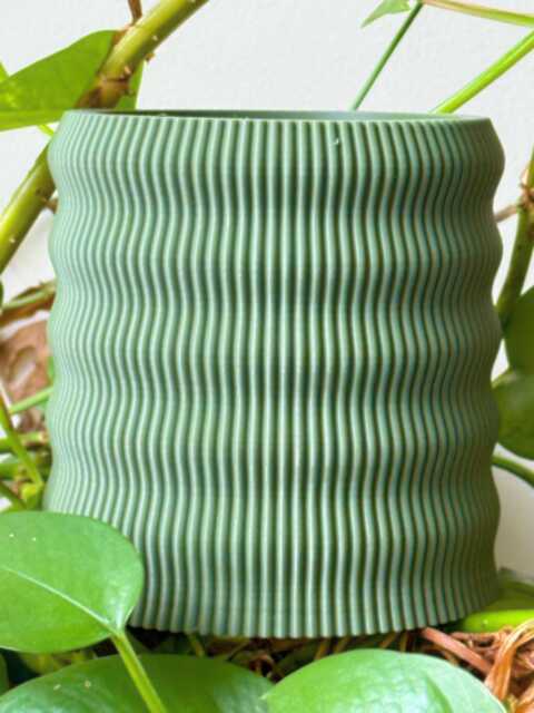 3D Printed Wavy Vase/Cup - image 1