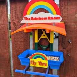 Rainbow Garden Bird Feeding Station - Bird Seed Feeder Quirky Outdoor Decor Wild Food Table Sparrow Blue Tit Blackbird - thumbnail 2