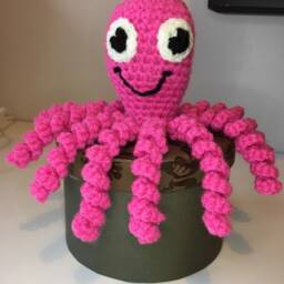 Crochet Octopus/Premature Baby Toy - thumbnail 2