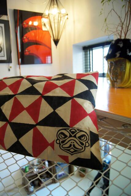 Hand Block Printed Cotton Pillow Cover Geometric Design - Damaru Red & Black - image 1