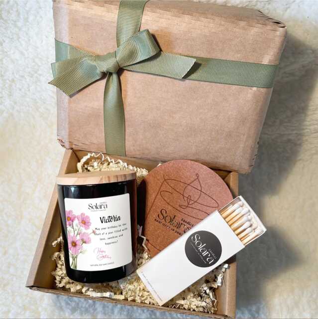 Personalised October Birth Flower Candle Gift Set, Oct Month For Sister Aunt Mum Daughter Friends, 30Th 40Th Birthday Gift - image 1