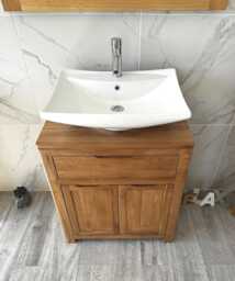 Oak Bathroom Vanity Unit - Solid Cabinet With Ceramic Basin Tap & Plug Round Corners Soft Close Hinges 502R016 - thumbnail 1