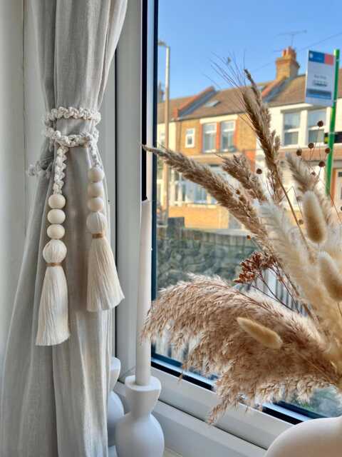 Macram?? Curtain Tie Back - Wooden Bead Braided Holdback Minimalist Home D??cor Bohemian Style Window Treatment Country Accessories - image 1