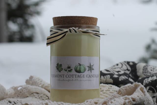 Recycled Glass Soy Candle 16Oz Vermont Cottage Candle With Cork Lid - image 1