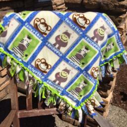 Fleece Blanket With Woven Edge - Funny Face Safari & Jungle Animals - thumbnail 1