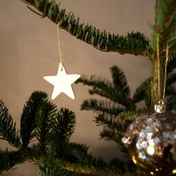Christmas Hanging Porcelain Star Decorations - thumbnail 4