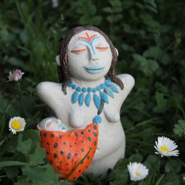 Guerreras, Esculturas De Cer??mica Hechas A Mano Por Encargo/Venus Paleol??ticas/Handmade Ceramic Warrior Sculptures Paleolithic Venus - image 1