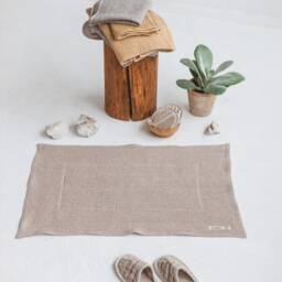 Natural Linen Waffle Bath Mat, Double Layered Organic Shower Rug - thumbnail 3