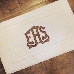 Applique Bath Mat - thumbnail 1