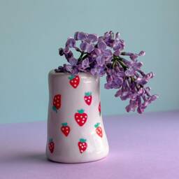 strawberry Tiny Vase/Mini Vase Dried Flowers Arrangement Home Decoration Shelf Decor Funky Design Retro Cute Decor - thumbnail 3