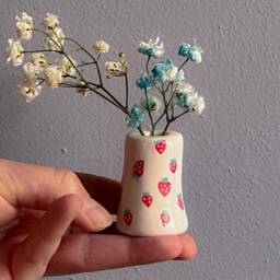 strawberry Tiny Vase/Mini Vase Dried Flowers Arrangement Home Decoration Shelf Decor Funky Design Retro Cute Decor - thumbnail 2