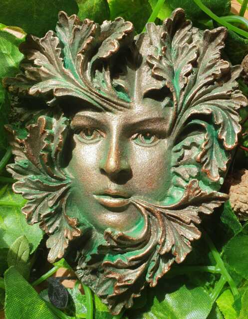 Hand-Cast & Painted Green Oak Woman Of The Forest. Garden Wall Plaque Ornament Gift 10 X 9 cm - image 1