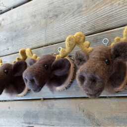 Mounted Moose Head - Needle Felted - thumbnail 3