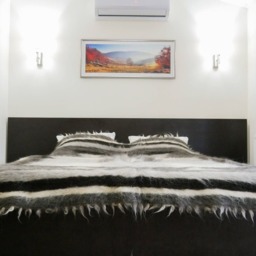 Carpathian Shaggy Wool Blanket Grey Scandinavian Bed Throw - thumbnail 3
