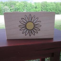 Woodburned Daisy Wooden Box Keepsake True Friendship - thumbnail 3