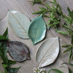 Small Handmade Leaf Ceramic Soap Dish - thumbnail 3