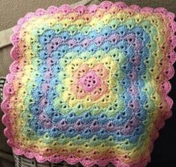 Heirloom Shells Crochet Baby Blanket - thumbnail 4