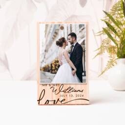 Wedding Gift For Couple, Mr & Mrs Day Gift, Personalized Photo Frame, Engagement Photo Gift, Newly Engaged Frame
