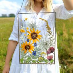 Pressed Flower Art Real Flowers in Large Stained Glass Frame, Suncatcher - thumbnail 2